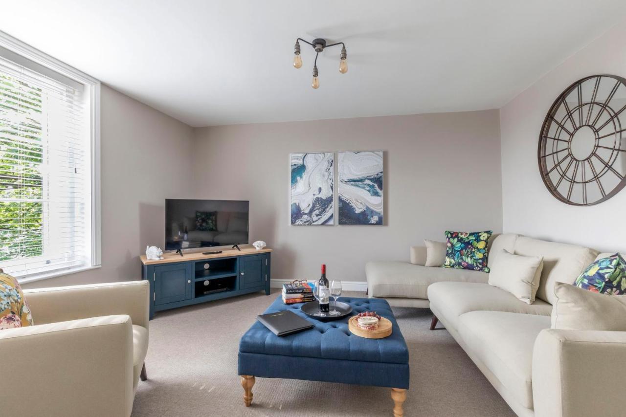 Vaughan Lodge Elegant 2-Bed Duplex With Views Near Malvern Hills Malvern Wells Bagian luar foto