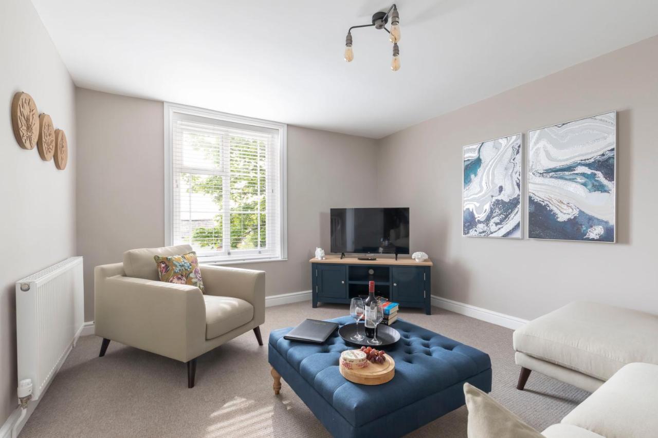 Vaughan Lodge Elegant 2-Bed Duplex With Views Near Malvern Hills Malvern Wells Bagian luar foto
